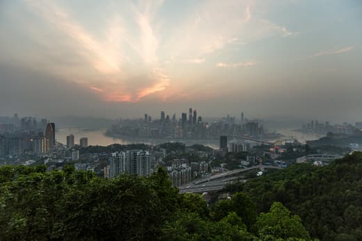 Atardecer sobre Chongqing desde el monte Nanshan