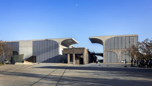 Long Museum del West Bund, de hormigón visto